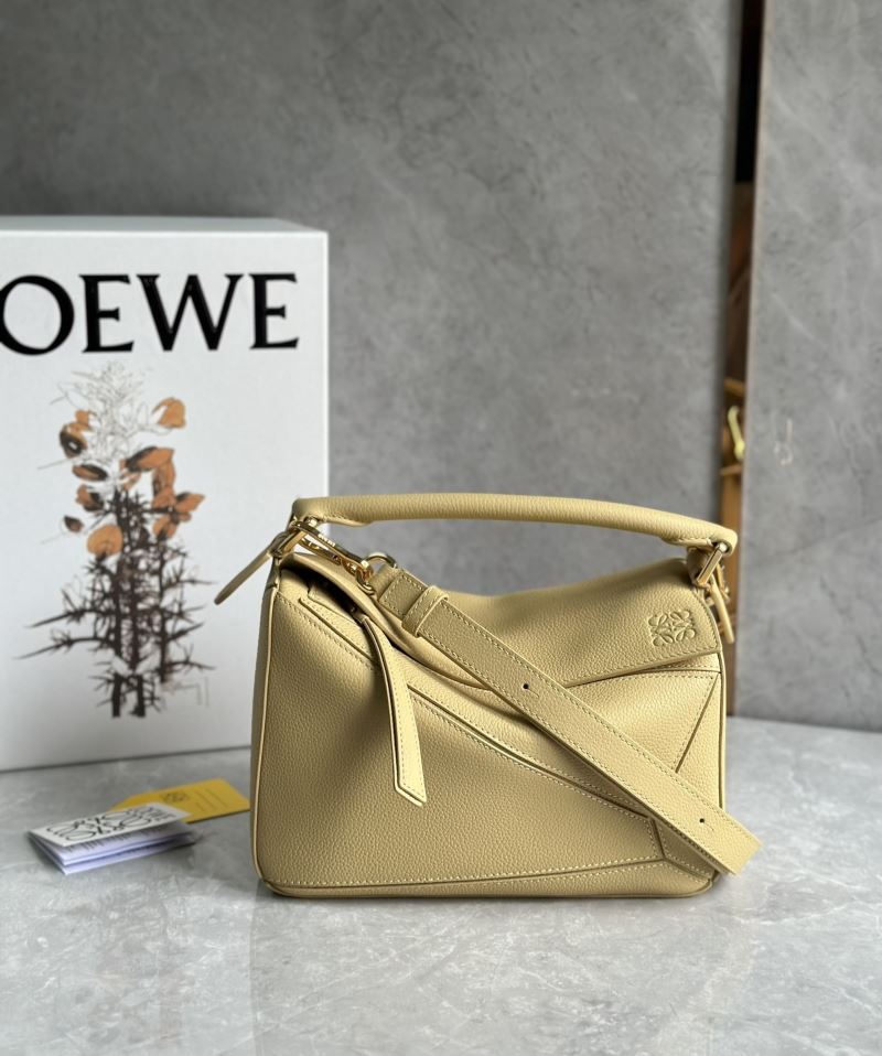 Loewe Puzzle Bags